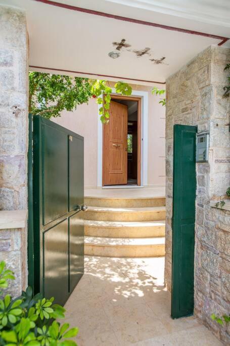 Villa Marilena Lagonisi Kalivia Thorikou Экстерьер фото
